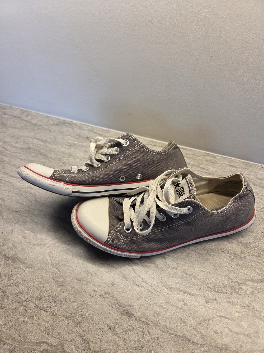 Vintage Converse Women’s Low-Top Canvas Sneakers in Gray